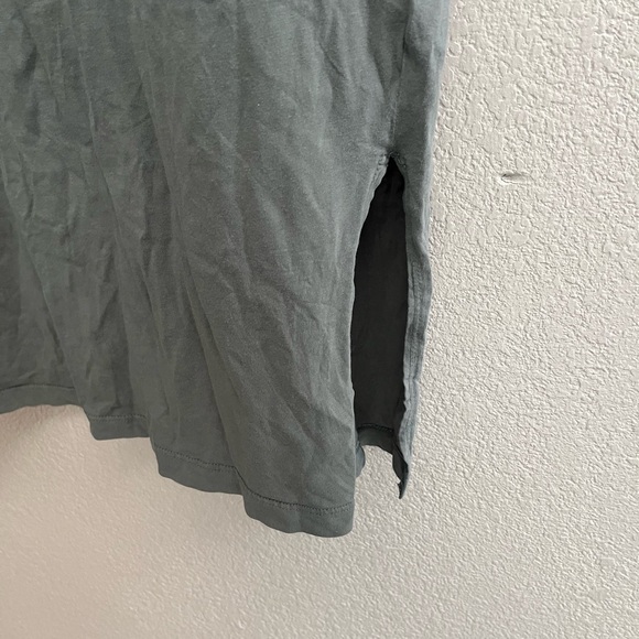 J Crew Midi Henley Knit T-shirt dress
Size Medium - Picture 5 of 10